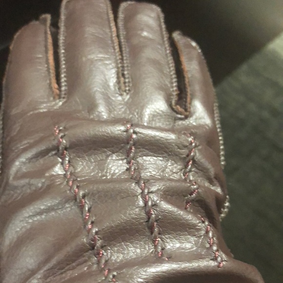 Joe Fresh Gloves - Picture 8 of 8